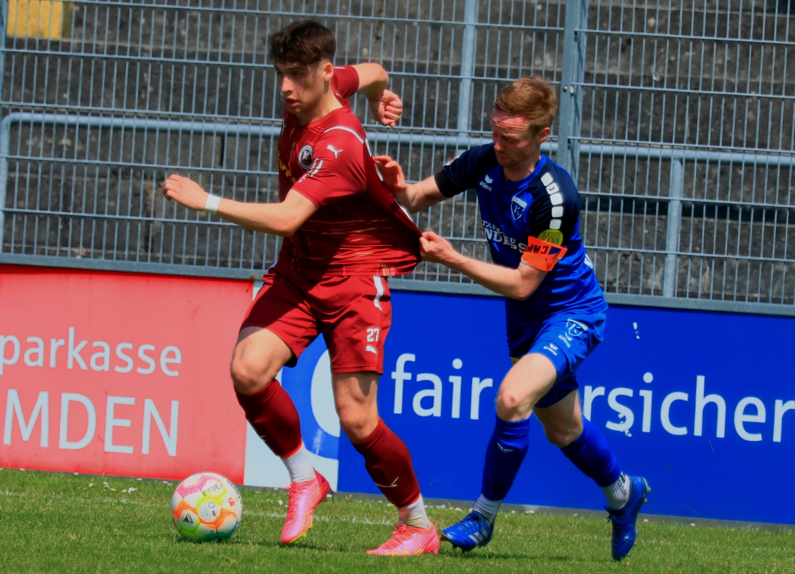 Torspektakel im Finale furioso gegen Kickers Emden im Ostfriesen-Stadion