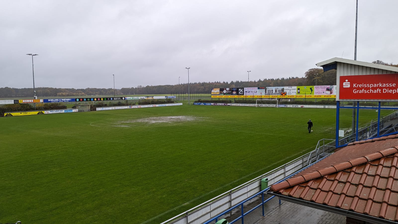 „Neuerliche Spielabsage“