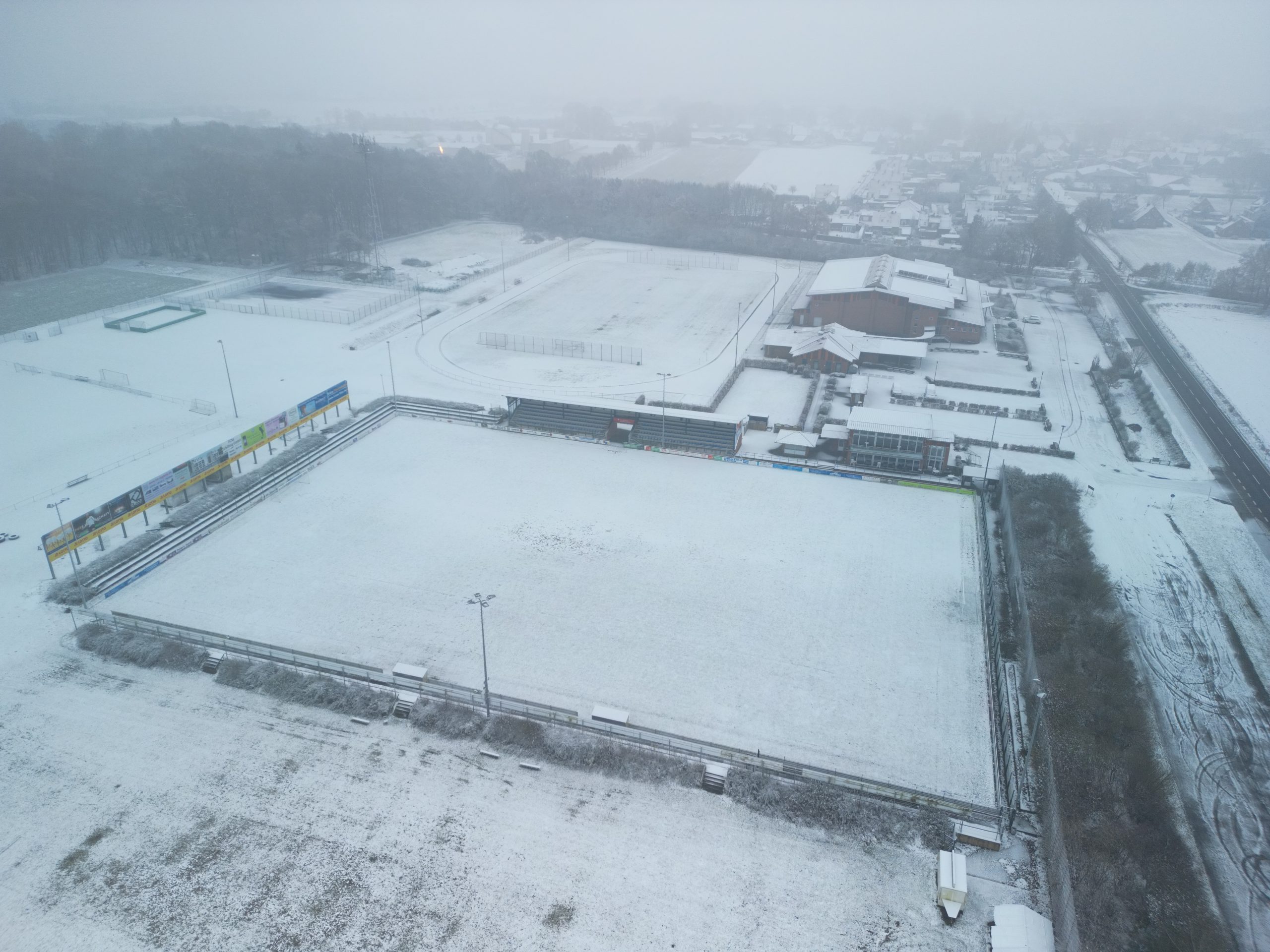 “Das Winterwetter hat den Fussball weiterhin voll im Griff”