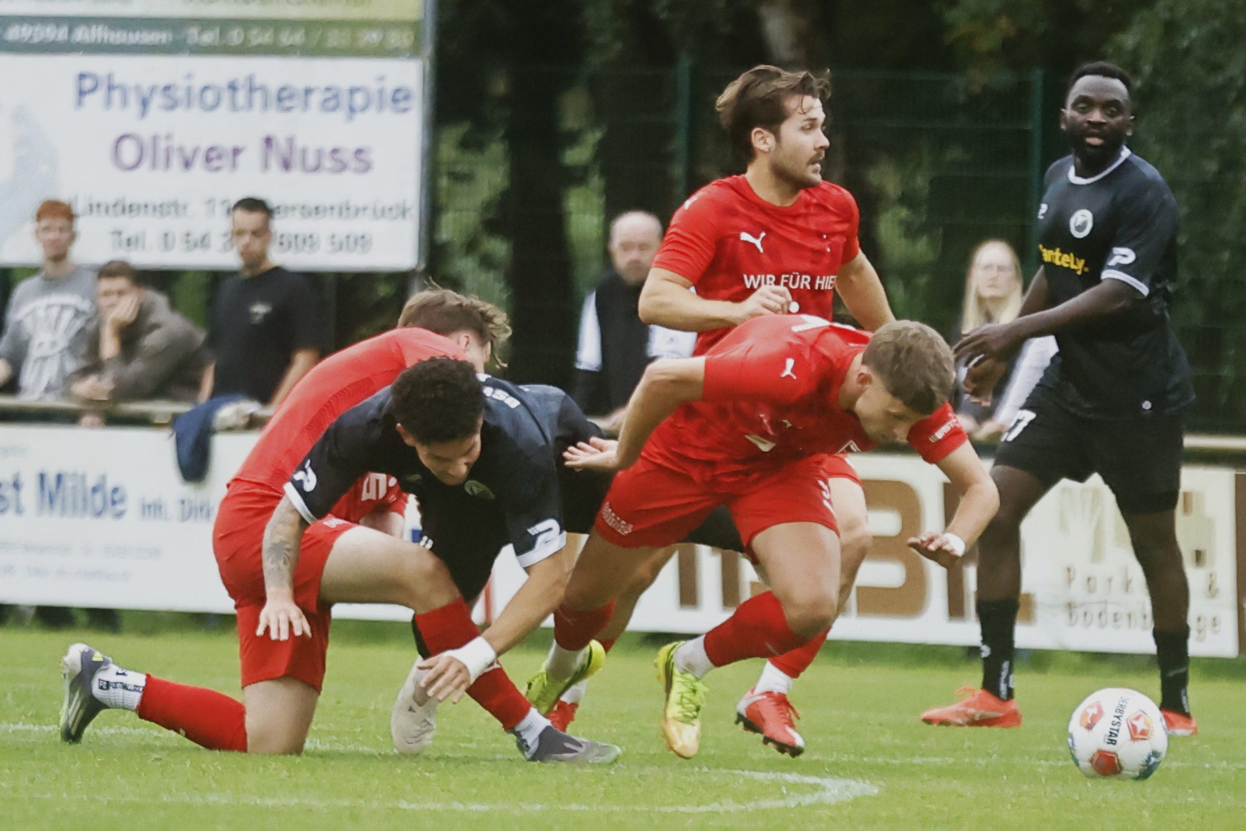 ***Schwarz-Weiß startet stark in die Oberliga-Saison***